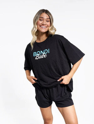 Bondi Babe Short Tanning PJs - Model Close Up