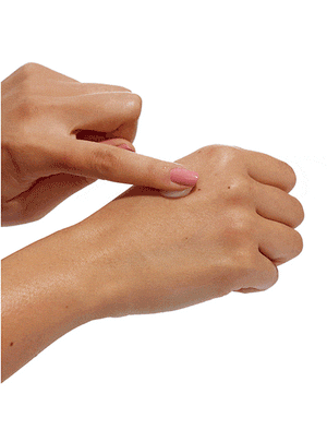 Bondi Sands Melt Me Cleansing Balm - Swatch